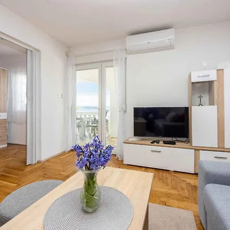In 45273 Apartament