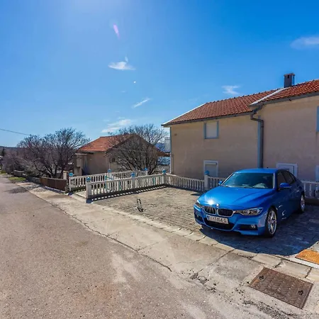 In 45273 Klenovica